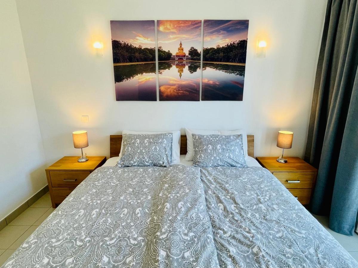 Angies Marina Apartment, Includes 2 Free Passes For The Marina Pool 라고스 외부 사진