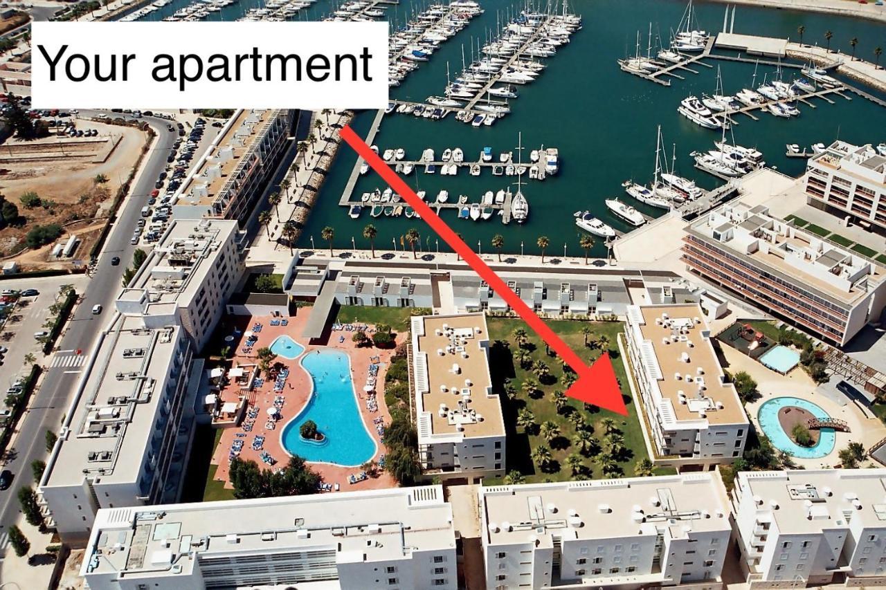 Angies Marina Apartment, Includes 2 Free Passes For The Marina Pool 라고스 외부 사진